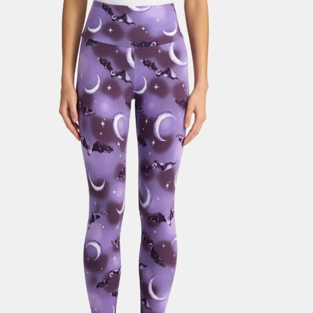 Purple Bat and Moon All Over Print Leggings No Boundaries Size Medium
